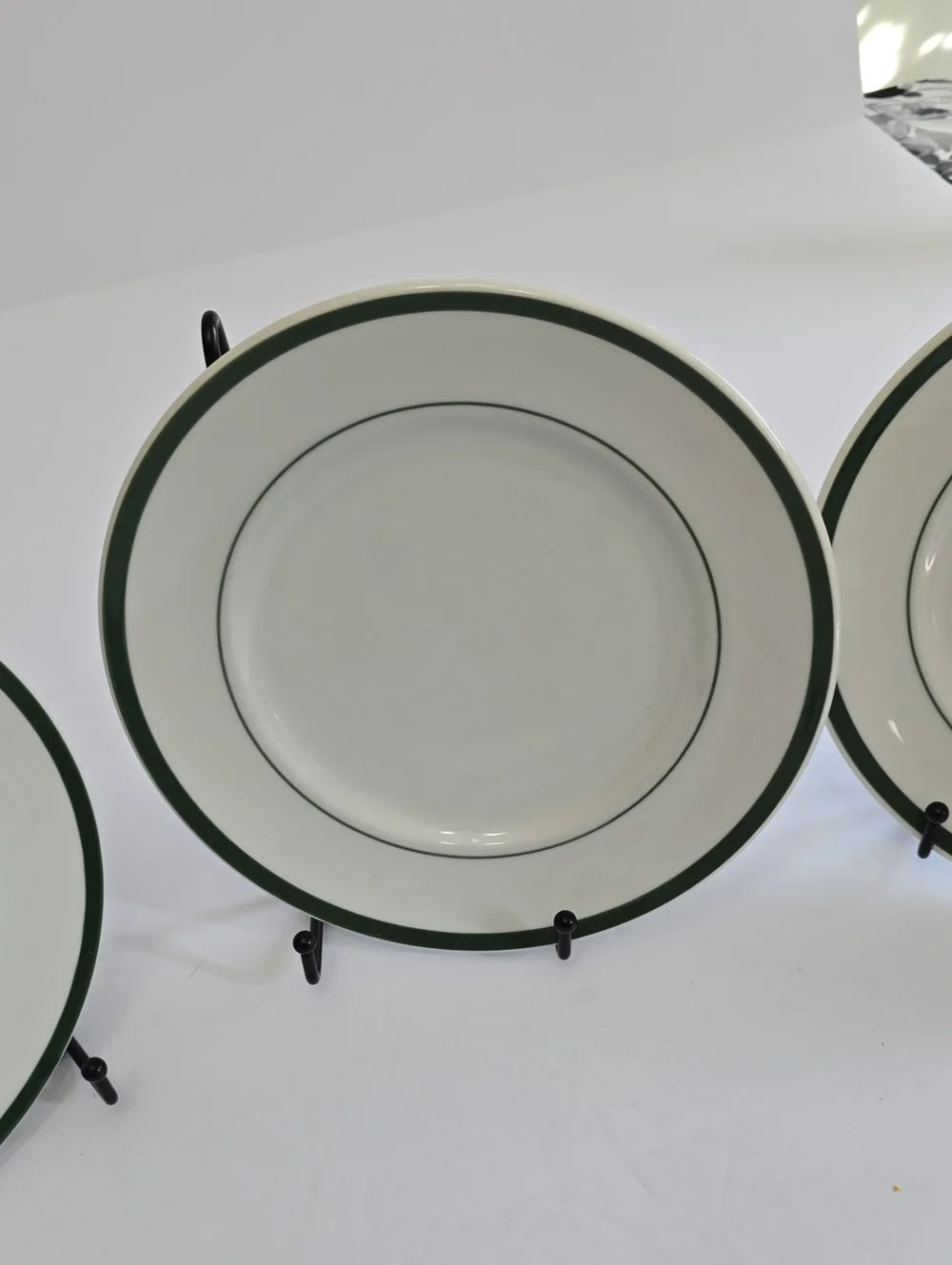 Williams Sonoma Set Of 3 Brasserie Salad Plates Porcelain White Green Rim Japan